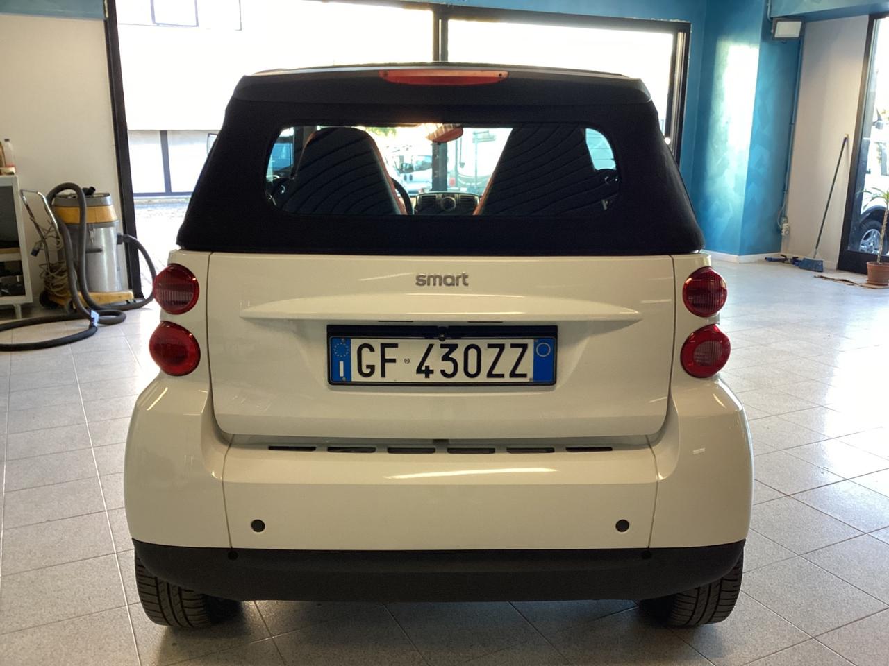 Smart ForTwo 1000 52 kW MHD cabrio passion