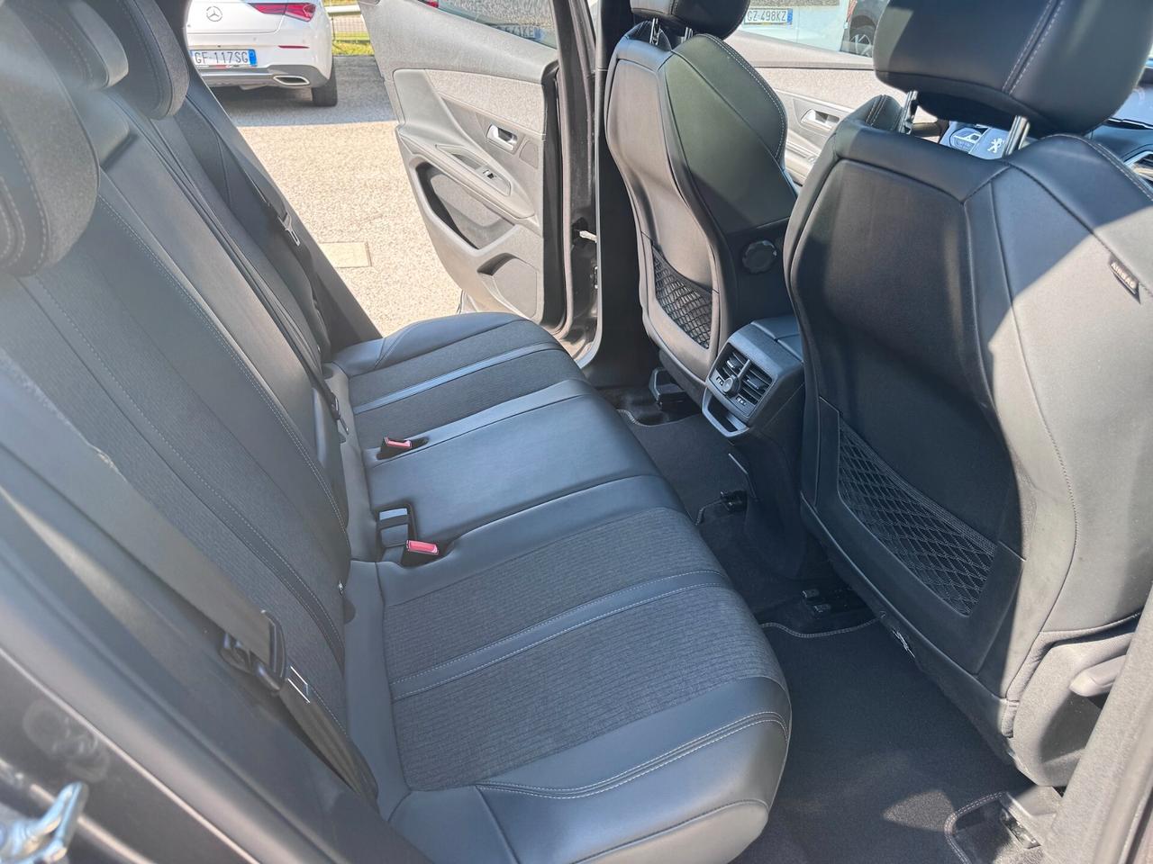 Peugeot 3008 BlueHDi 130 S&S EAT8 GT Line TETTO CRUISE ADATTIVO