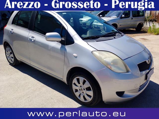 TOYOTA Yaris 1.0 5 porte Sol