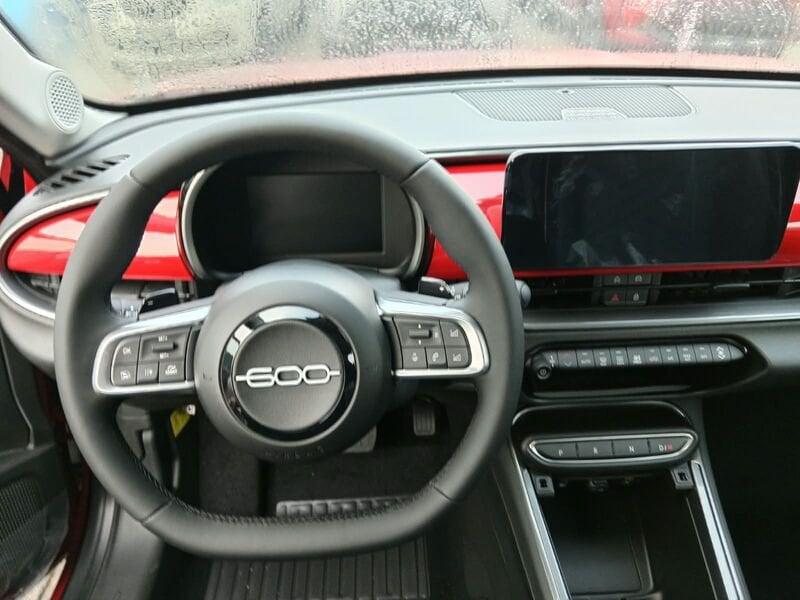 FIAT 600 600 1.2 hybrid Icon 145cv auto