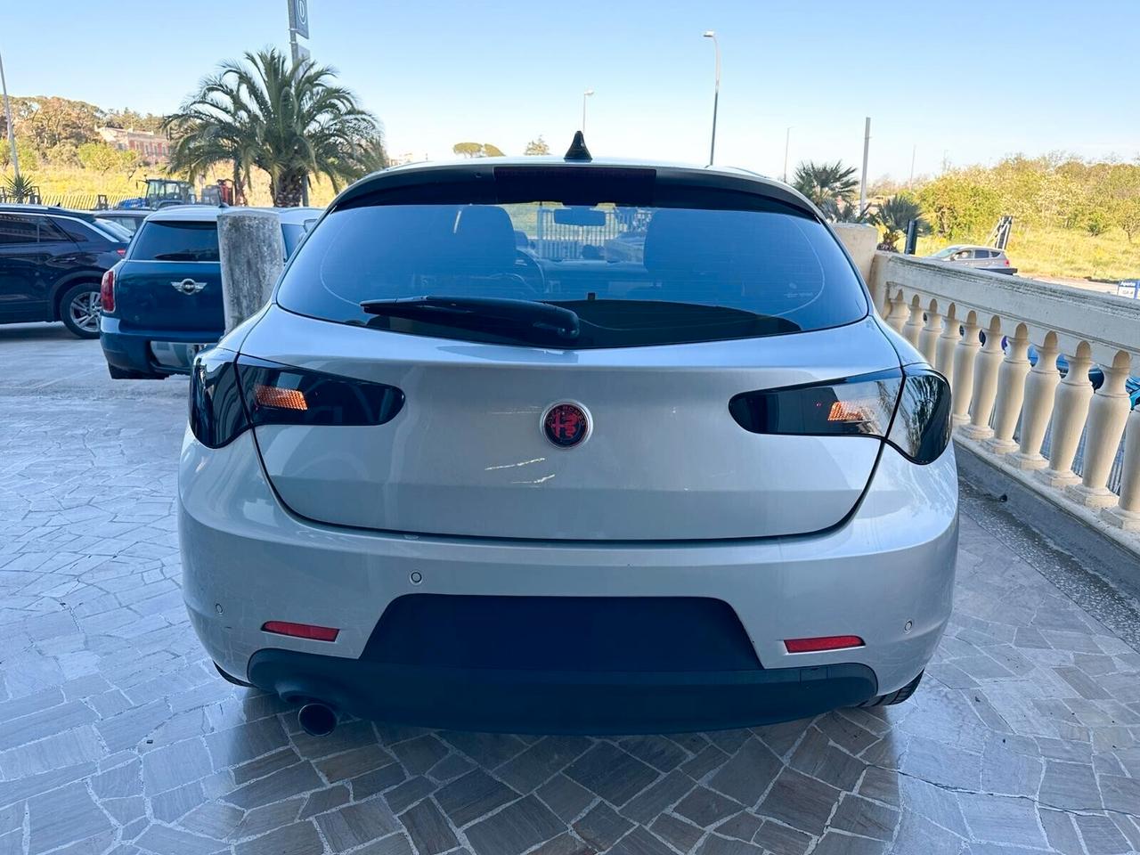 Alfa Romeo Giulietta 1.6 JTDm-2 105 CV Business#CLIMA#NAVI#CARPLAY