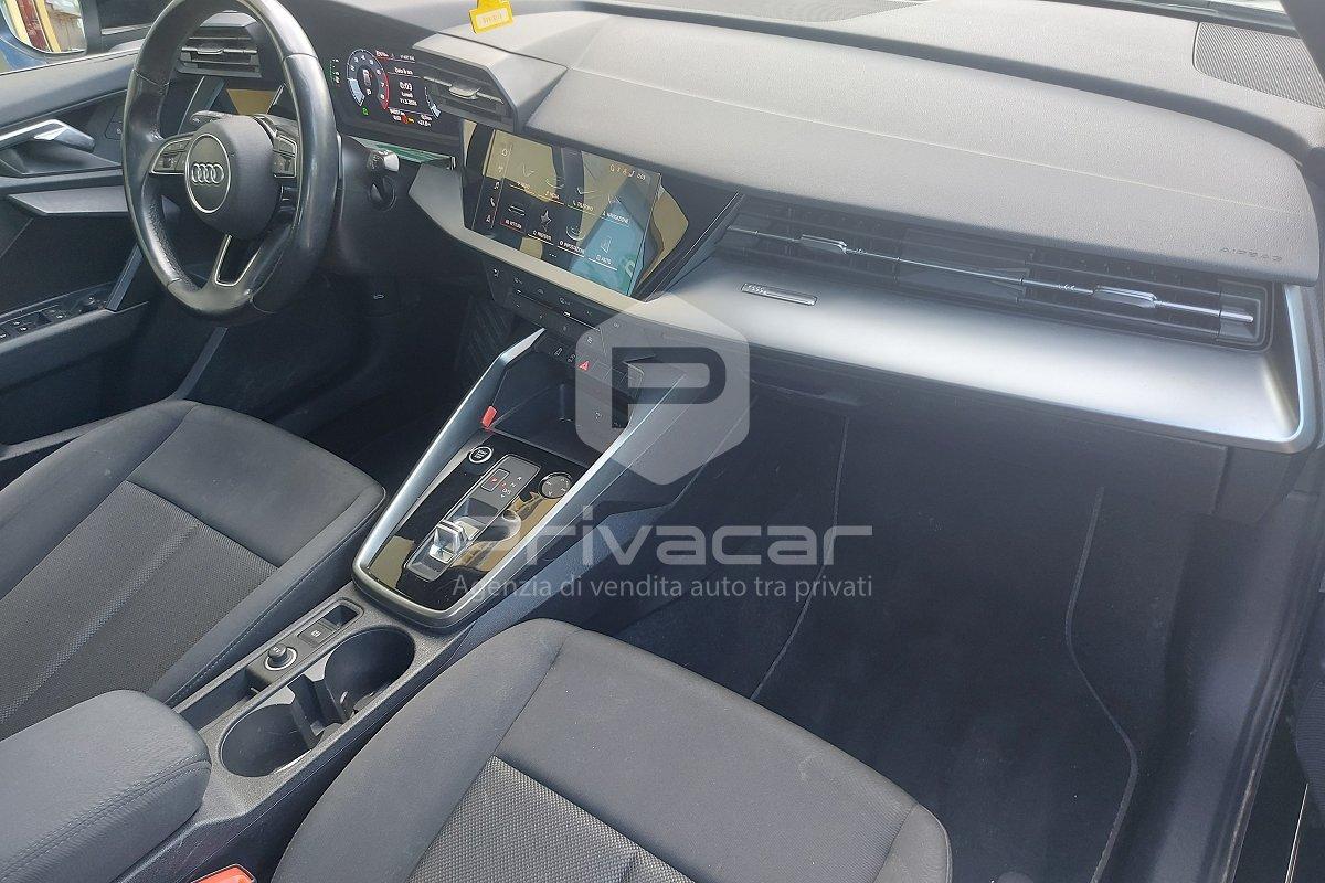 AUDI A3 SPB 30 g-tron S tronic Business