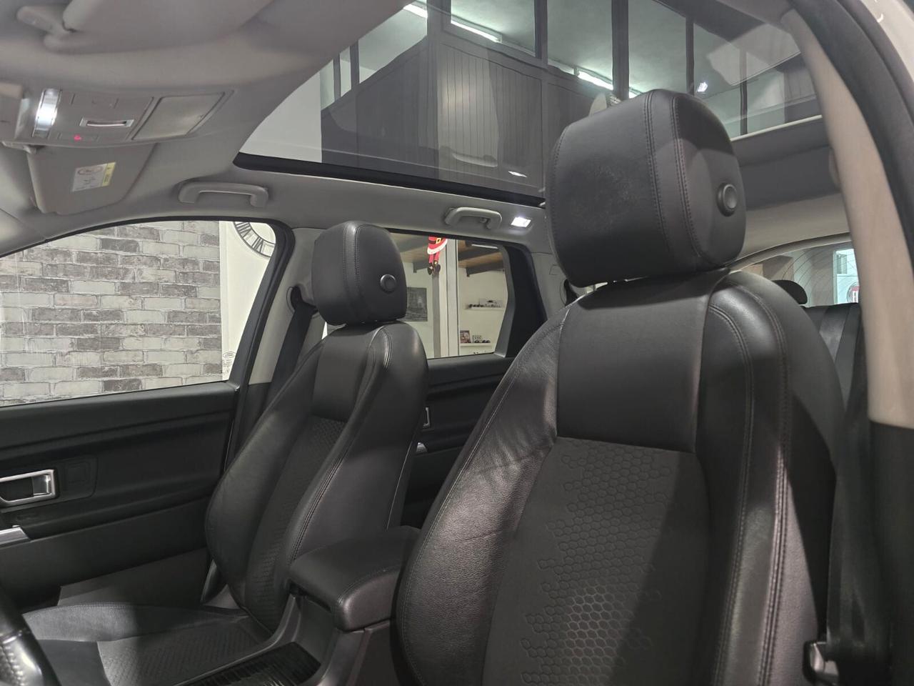 Land Rover Discovery Sport 2.0 TD4 180 CV HSE Luxury