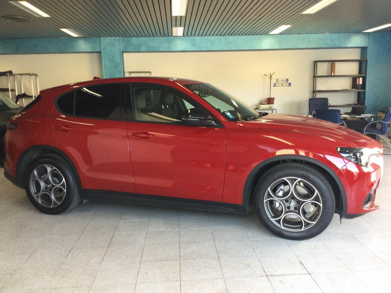 Alfa Romeo Stelvio 2.2 Turbodiesel 160 CV AT8 RWD Sprint
