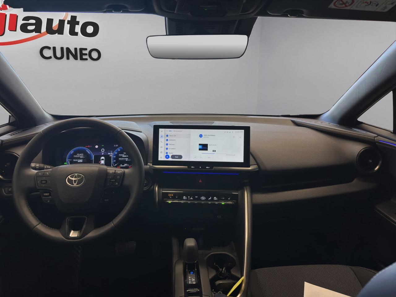 Toyota C-HR 1.8 hev Lounge fwd e-cvt