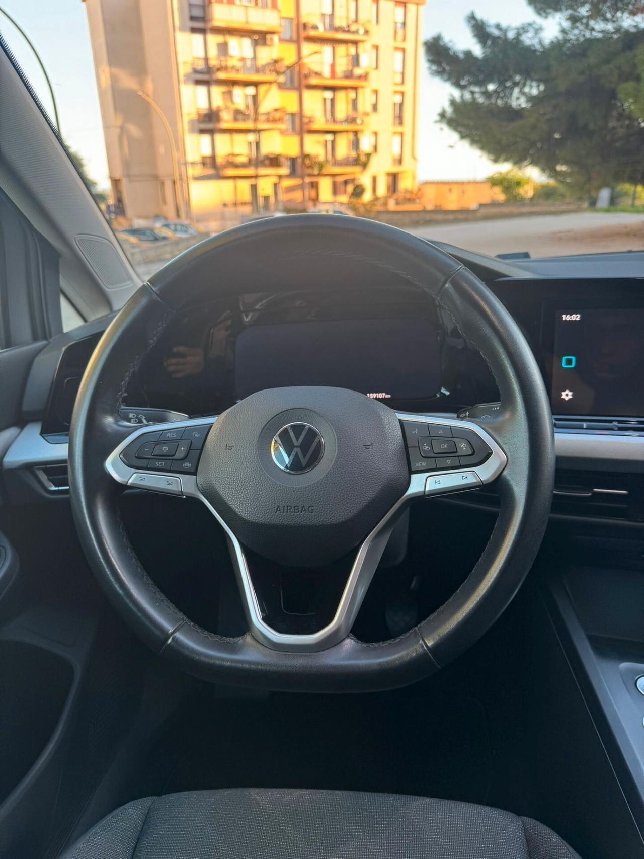 Volkswagen Golf 8 2.0 TDI SCR Style