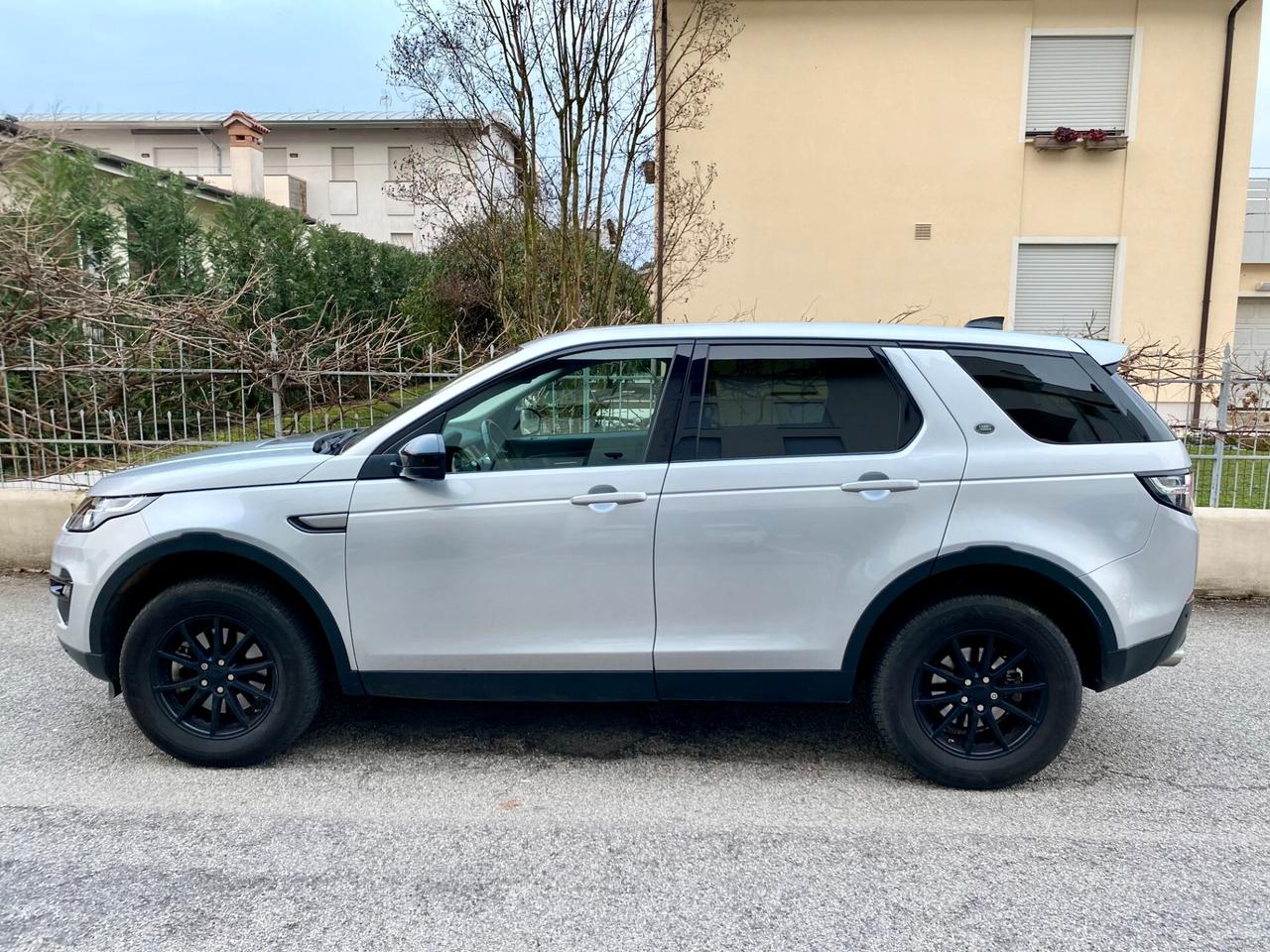 Land Rover Discovery Sport 2.0 td4 Pure awd 150cv auto TAGLIANDI LAND ROVER