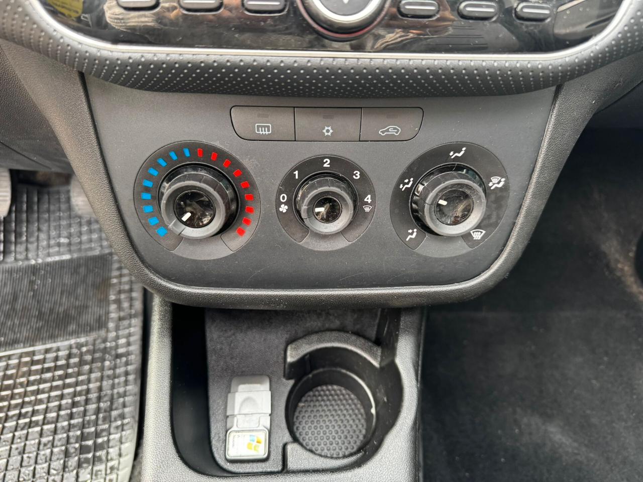 Fiat Punto Evo 1.4 5 porte Dynamic TETTO APRIBILE