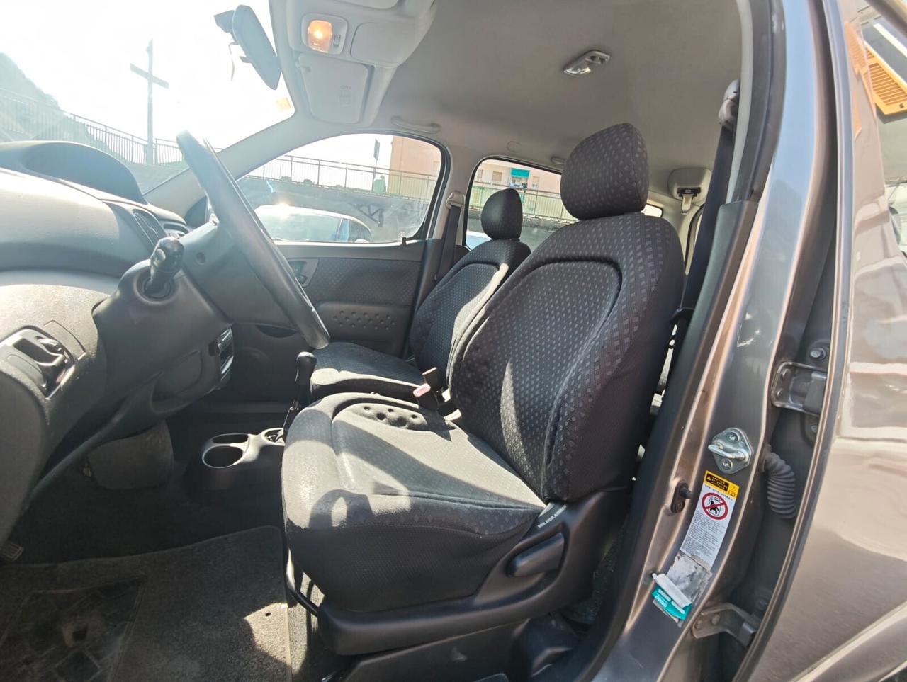 Toyota Yaris Verso 1.4 Tdi D-4D cat Luna '03