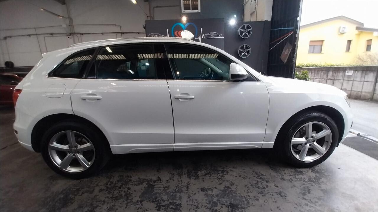 Audi Q5 2.0 TFSI 211cv quattro S-Tronic X Commerc