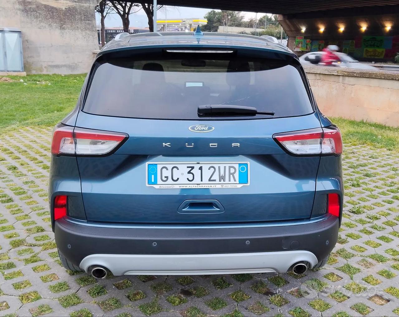 Ford Kuga 1.5 TDCi EcoBlue Titanium 120 CV