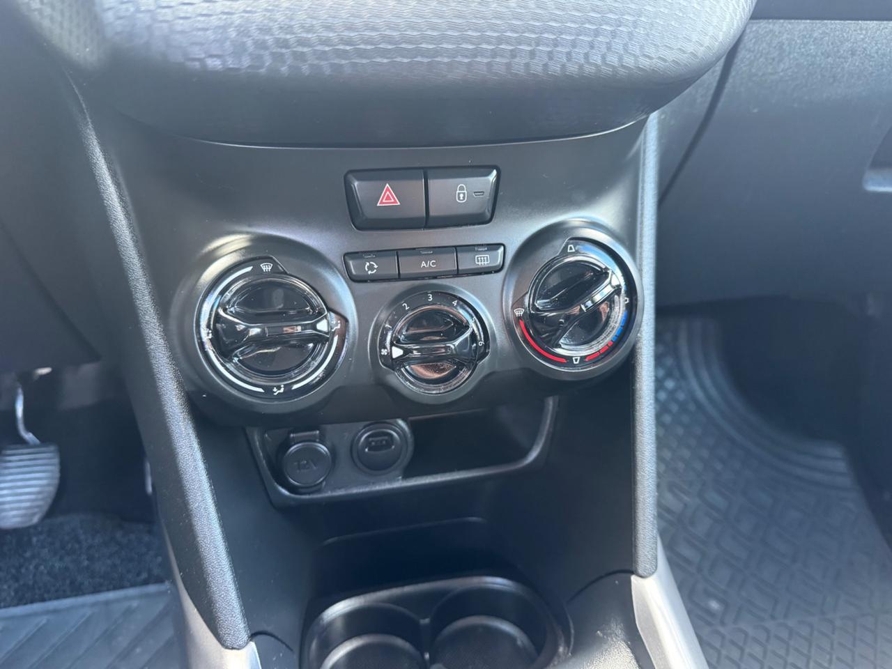 Peugeot 2008 1.5 DIESEL 100CV 2019