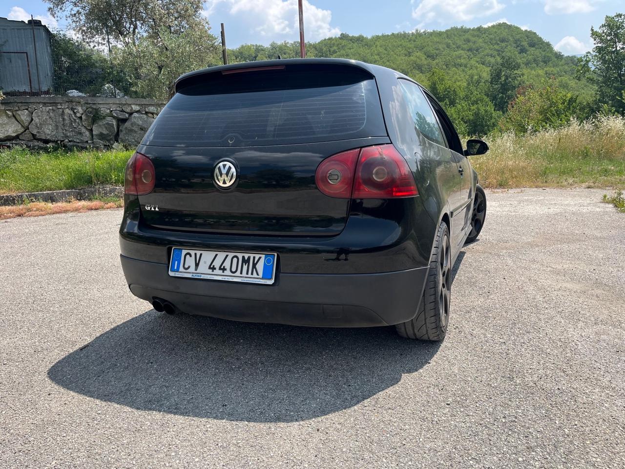 Volkswagen Golf 2.0 16V FSI 4mot. 3p. Sportline
