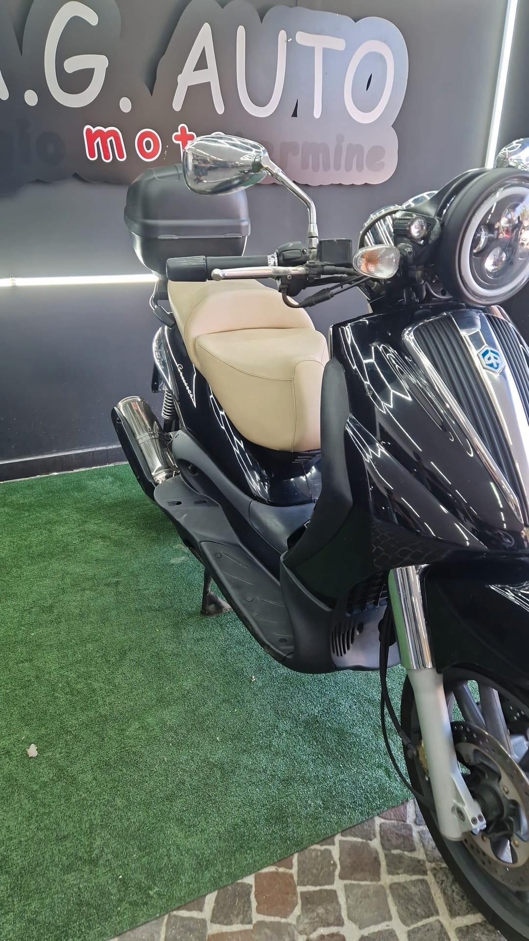 Piaggio Beverly CRUISER 500