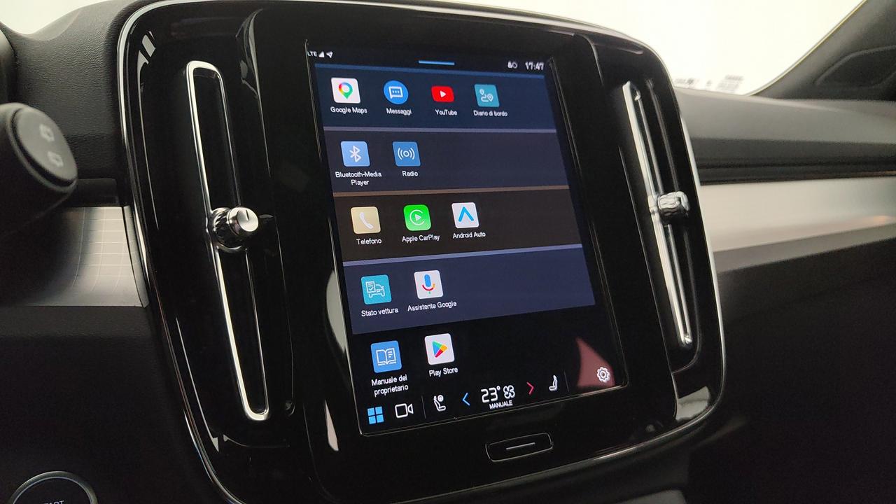 VOLVO XC40 2.0 b3 Core auto