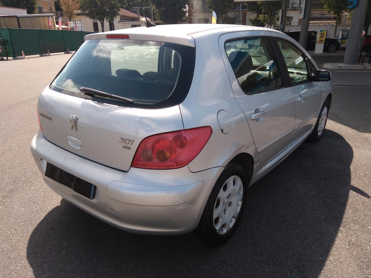 Peugeot 307 1.4 HDi 68cv diesel 5p. XR x neopatentati
