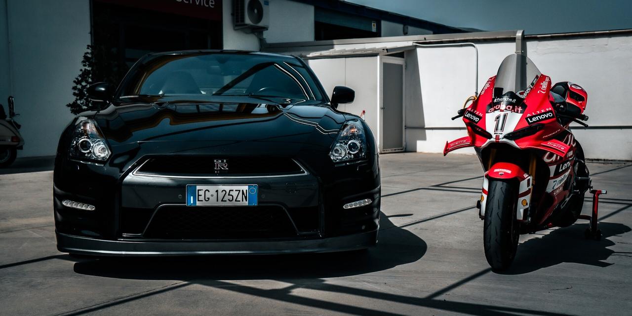 Nissan GT-R 3.8 V6 Black Edition