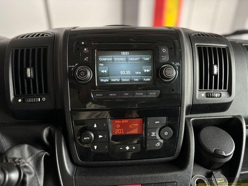 Peugeot Boxer 435 2.0 BlueHDi 160CV P.Lungo centinato con sponda idraulica