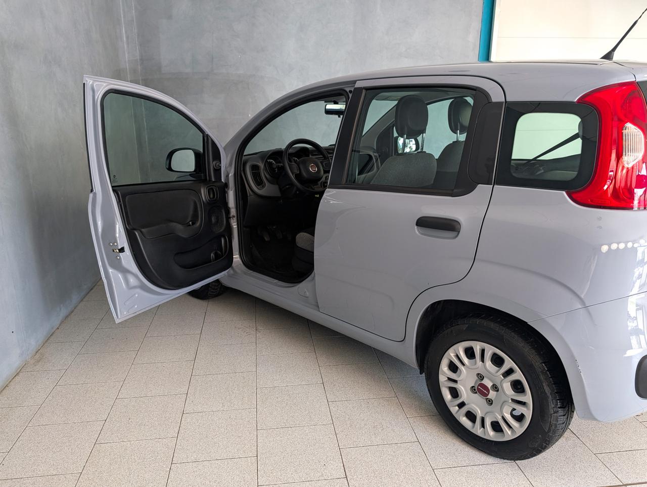 Fiat Panda 1.0 Hybrid 70cv