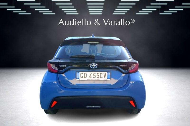 Toyota Yaris 1.5 Hybrid 5 porte Active + NAVIGATORE