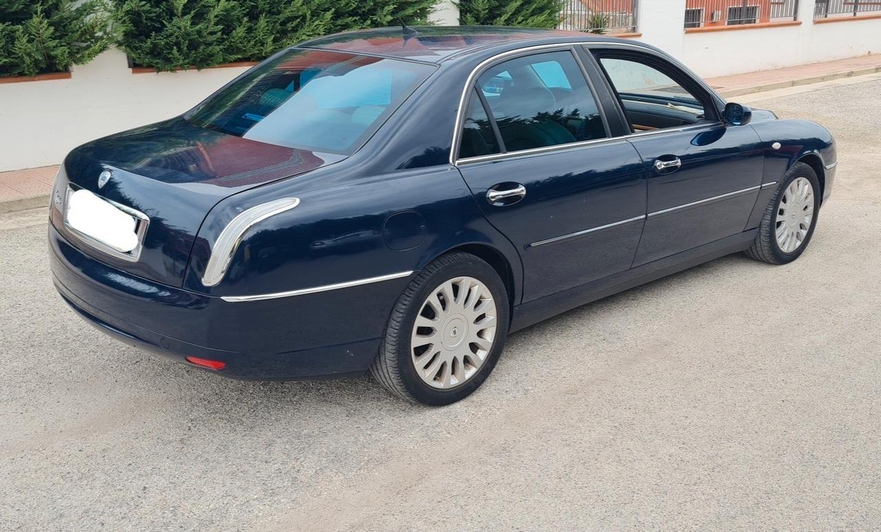 Lancia Thesis Exclusive