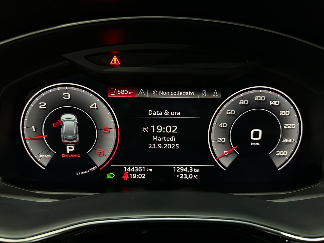 Audi Q8 50 TDI 286 CV quattro S Line identity black