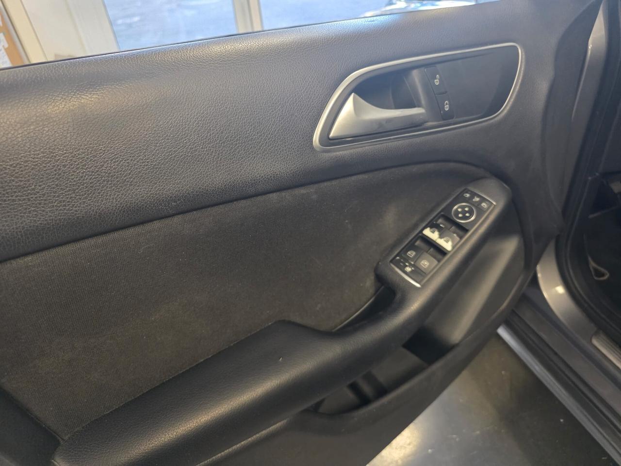 Mercedes-benz B 180 CDI BlueEFFICIENCY Premium