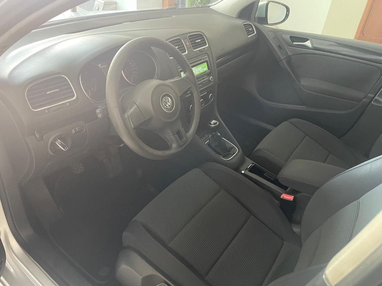 VOLKSWAGEN GOLF 1.6 TDI 5P COMFORTLINE