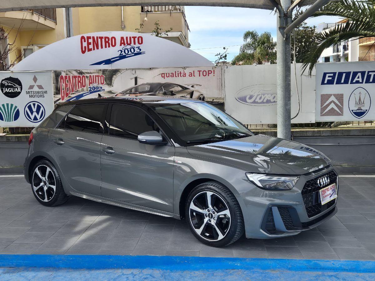 AUDI - A1 Sportback - A1 SPB 30 TFSI Identity Black