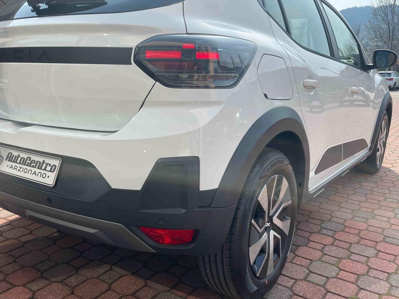 Dacia Sandero NUOVA STEPWAY expression MY25 Eco-G 120