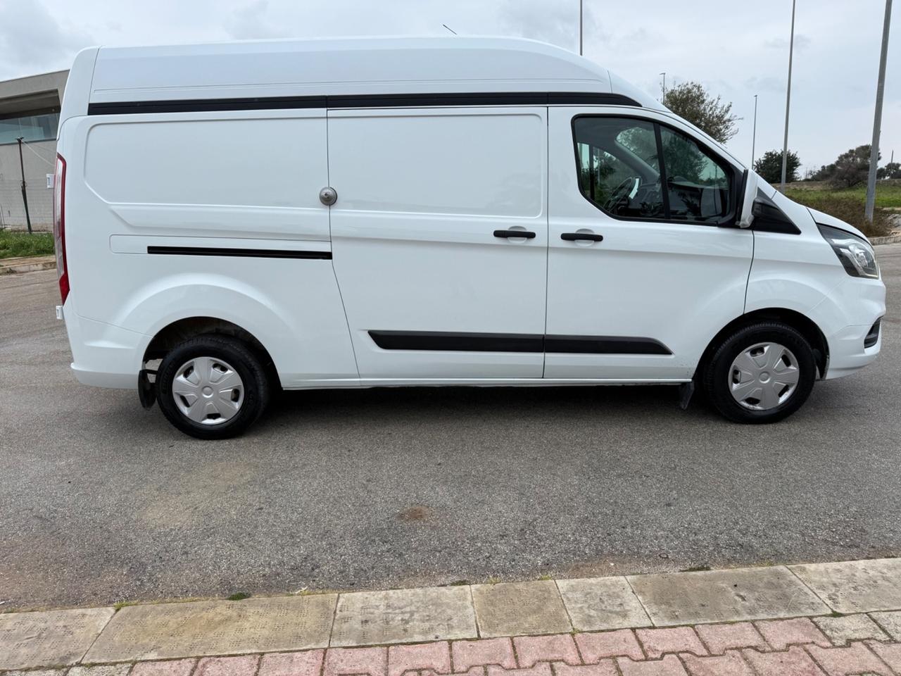 Ford Transit Custom 300 2.0 EcoBlue 130 PL Furgone Titanium