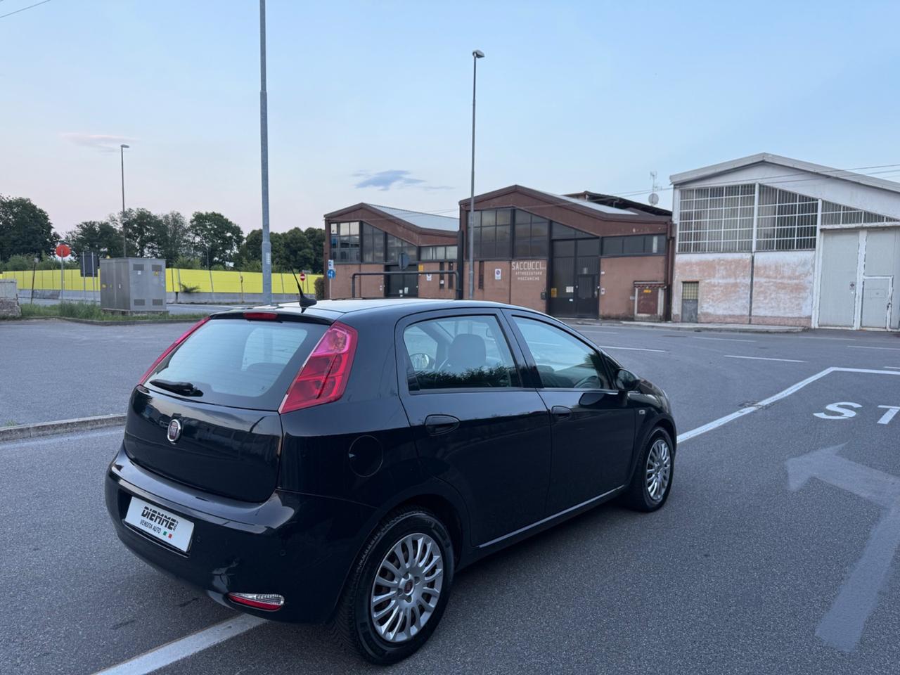 Fiat Punto 1.3 MJT II S&S 95 CV 5 porte Street