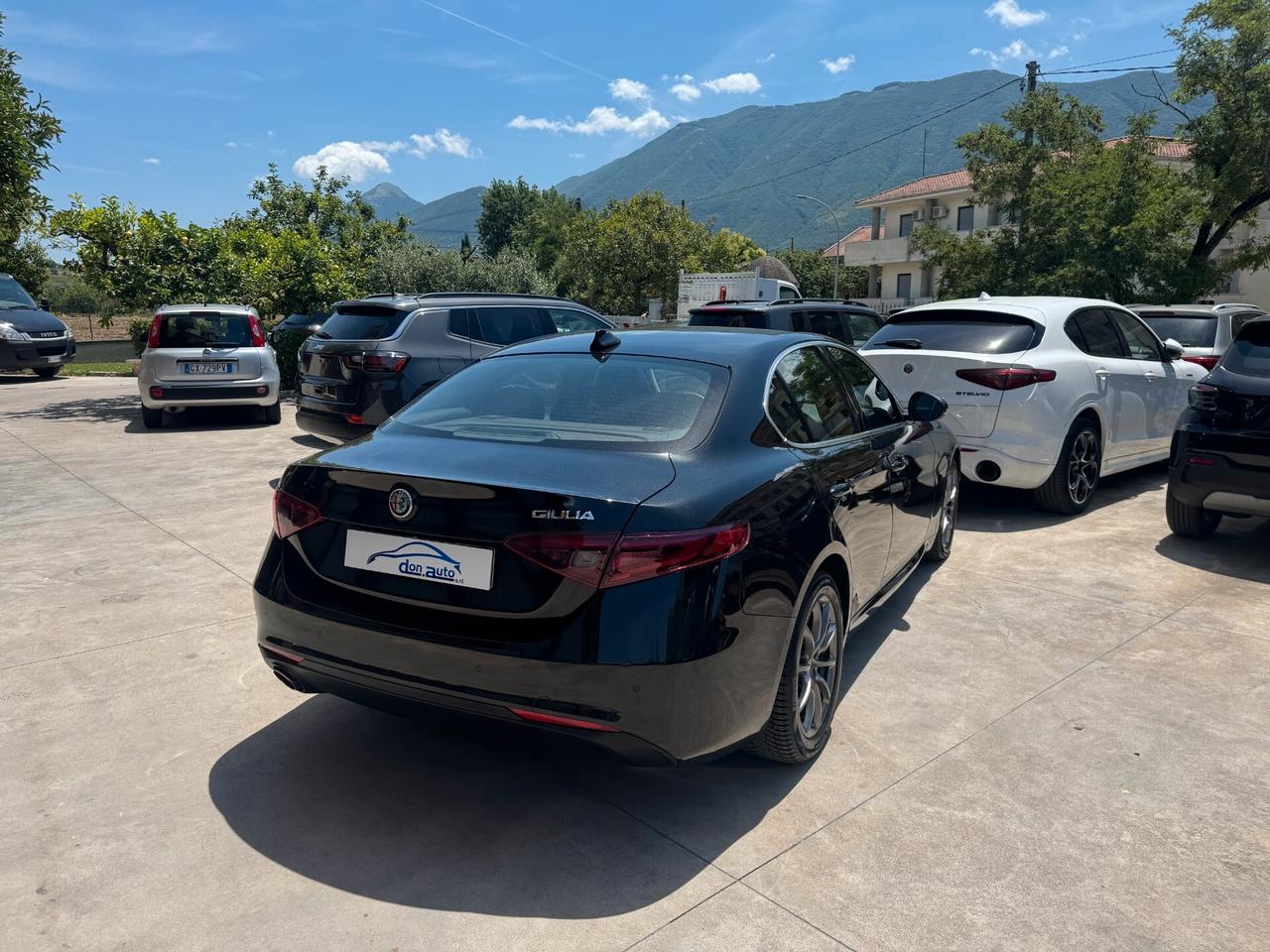 Alfa Romeo Giulia 2.2 Turbodiesel 136 CV AT8 Business