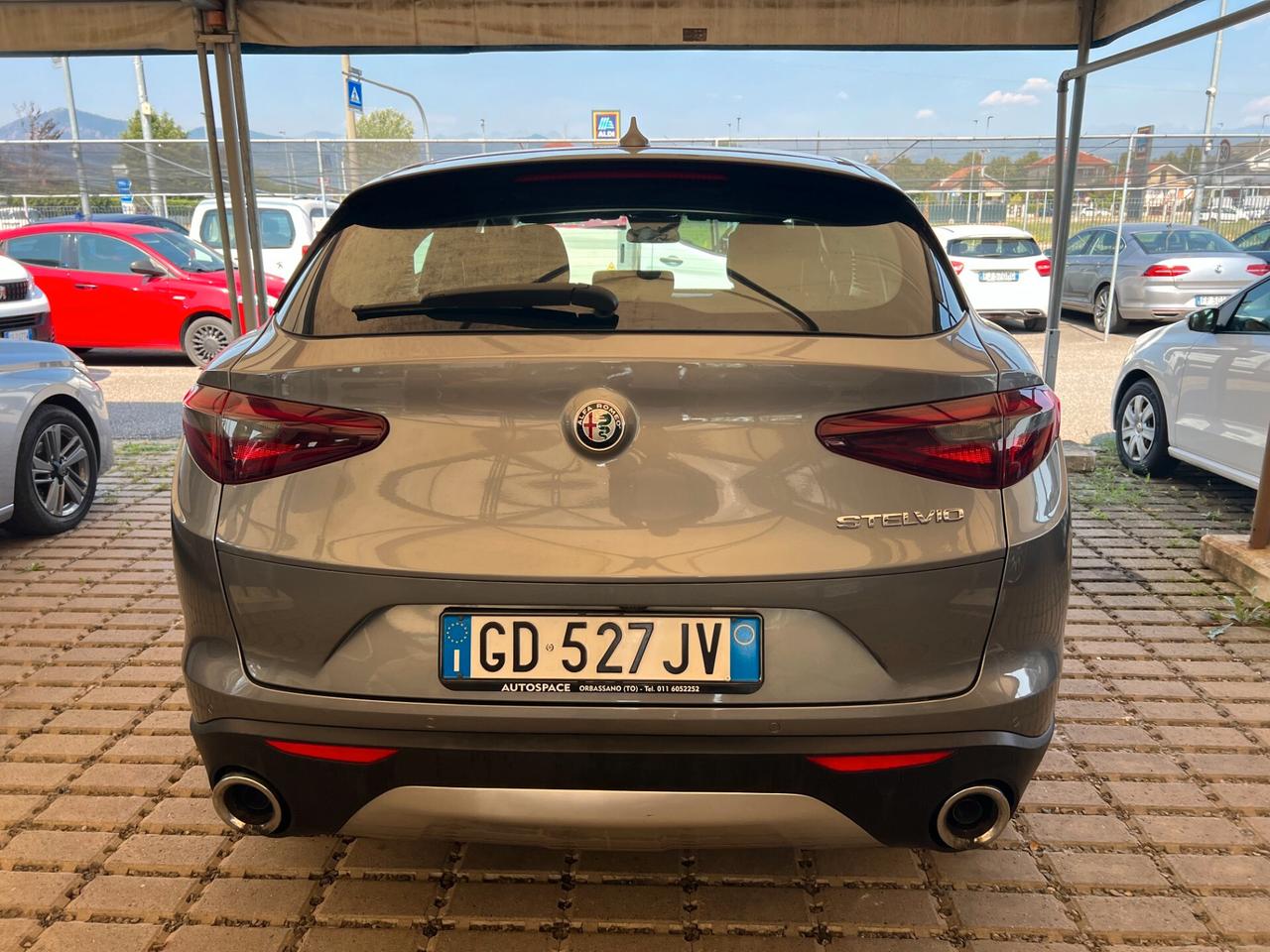 Alfa Romeo Stelvio 2.2 Turbodiesel 160 CV AT8 RWD Super