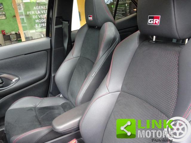 TOYOTA Yaris Cross HYBRID GR SPORT