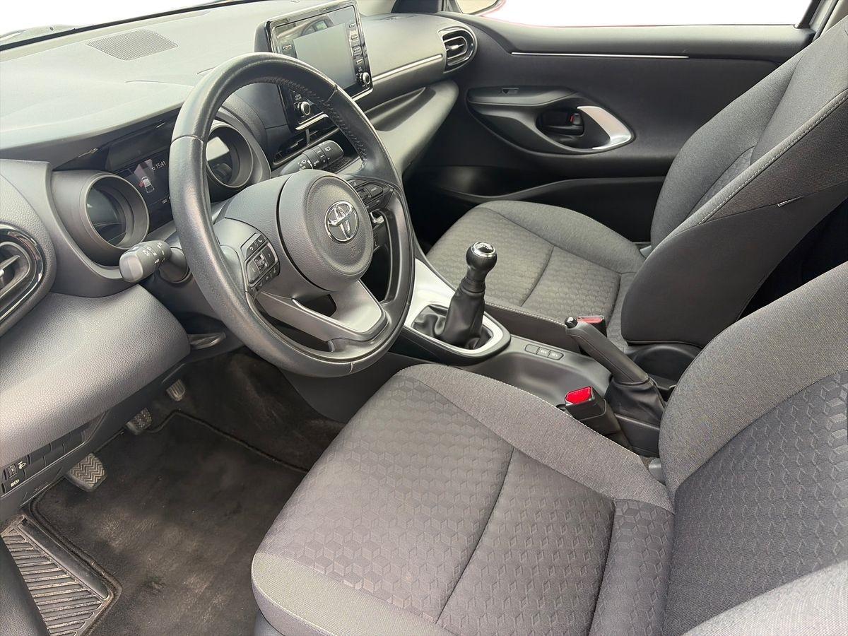 TOYOTA Yaris 4ª serie - Yaris 1.0 5 porte Trend