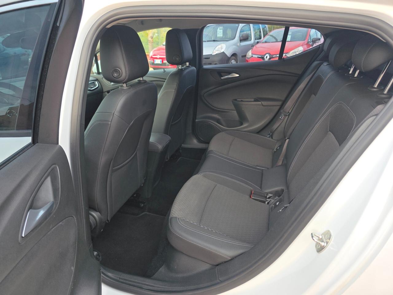 Opel Astra 1.6 CDTi 110CV Start&Stop 5 porte Innovation