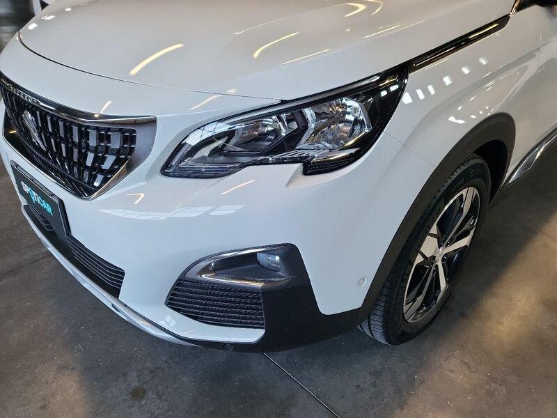Peugeot 3008 BlueHDi 130 EAT8 S&S Allure