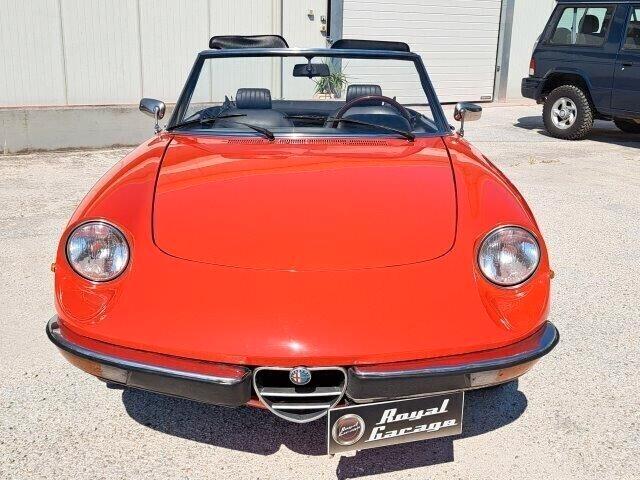 Alfa Romeo Spider DUETTO 1.6 2°S. -service book -2+2