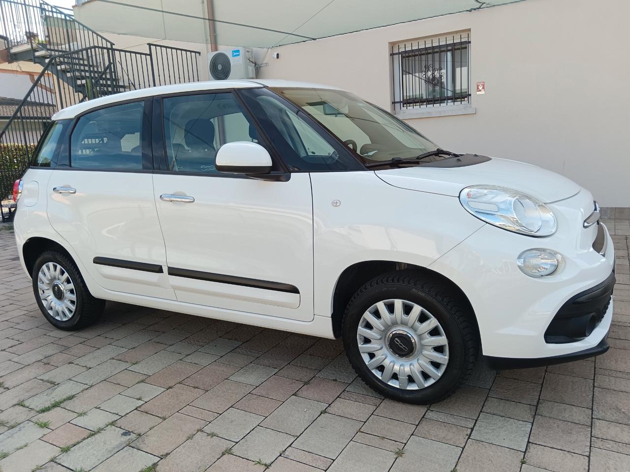 Fiat 500L Wagon 0.9 TwinAir Turbo Natural Power Pop Star