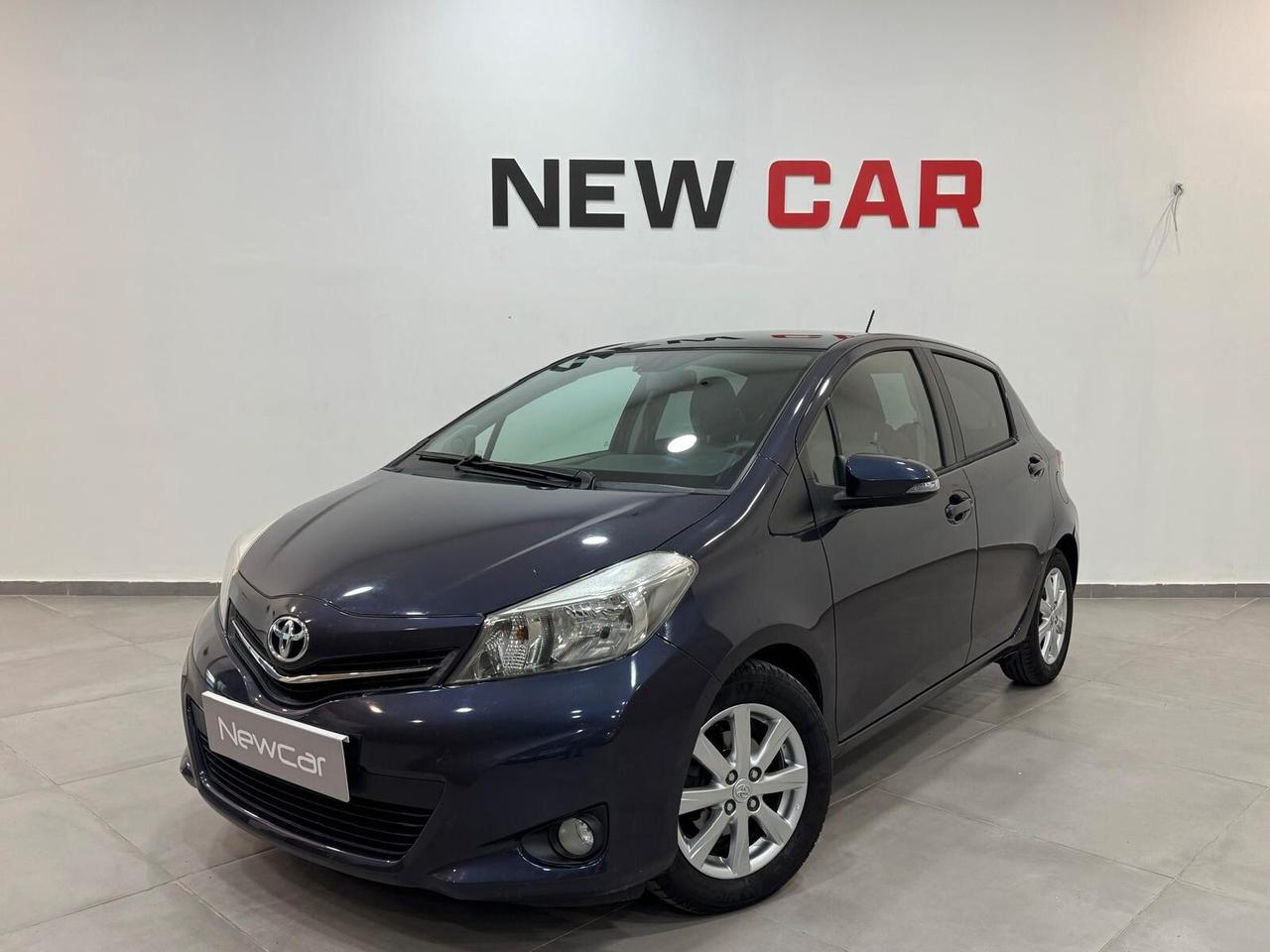 Toyota Yaris 1.4 D-4D 5 porte Lounge