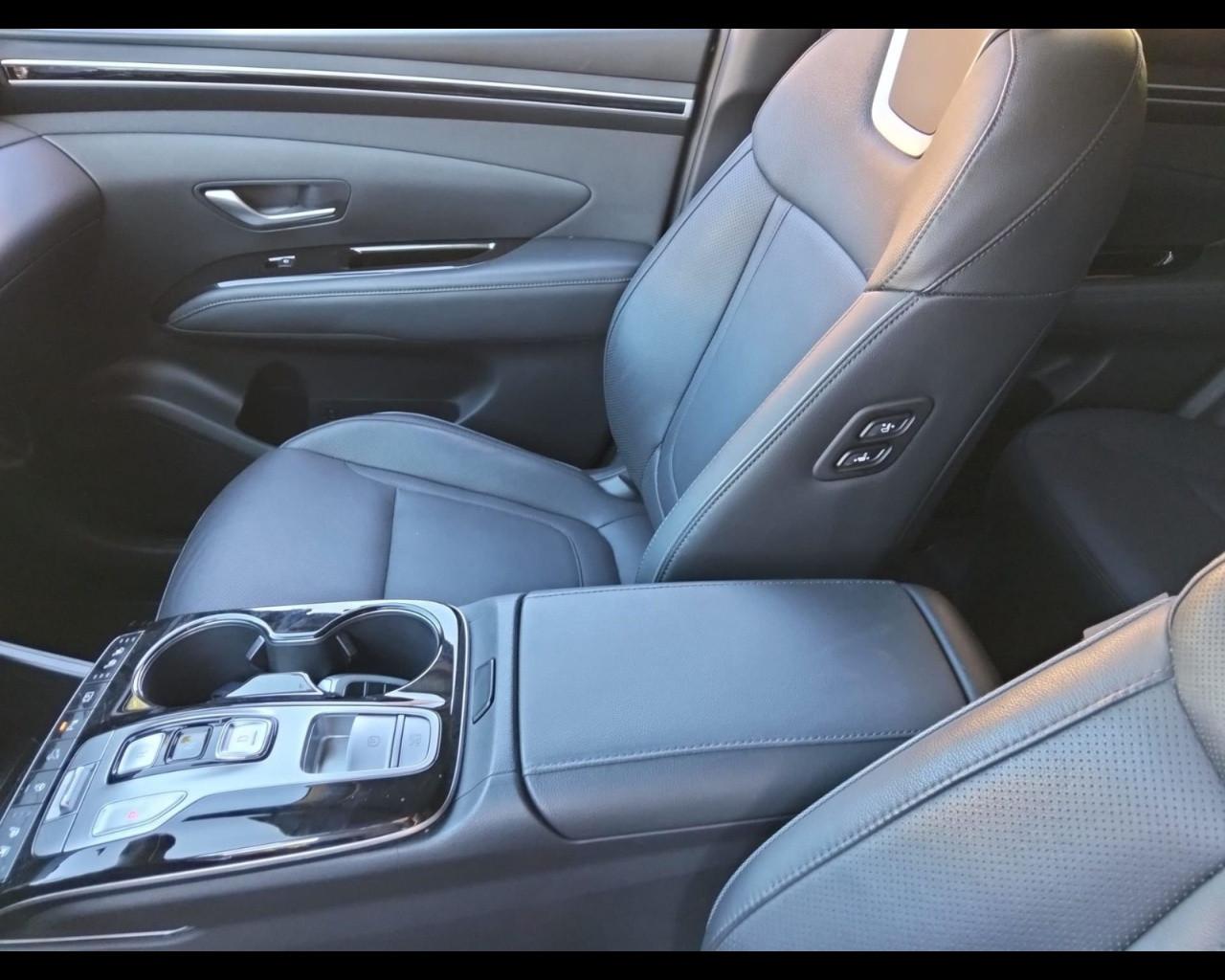 HYUNDAI Tucson 3ª serie - Tucson 1.6 HEV aut.Exellence