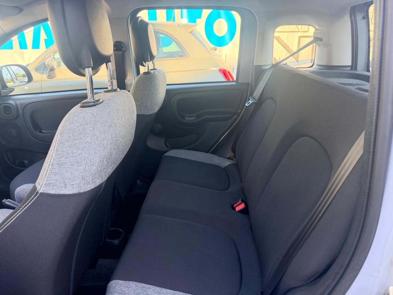 Fiat Panda 1.0 FireFly Hybrid 15.000 KM
