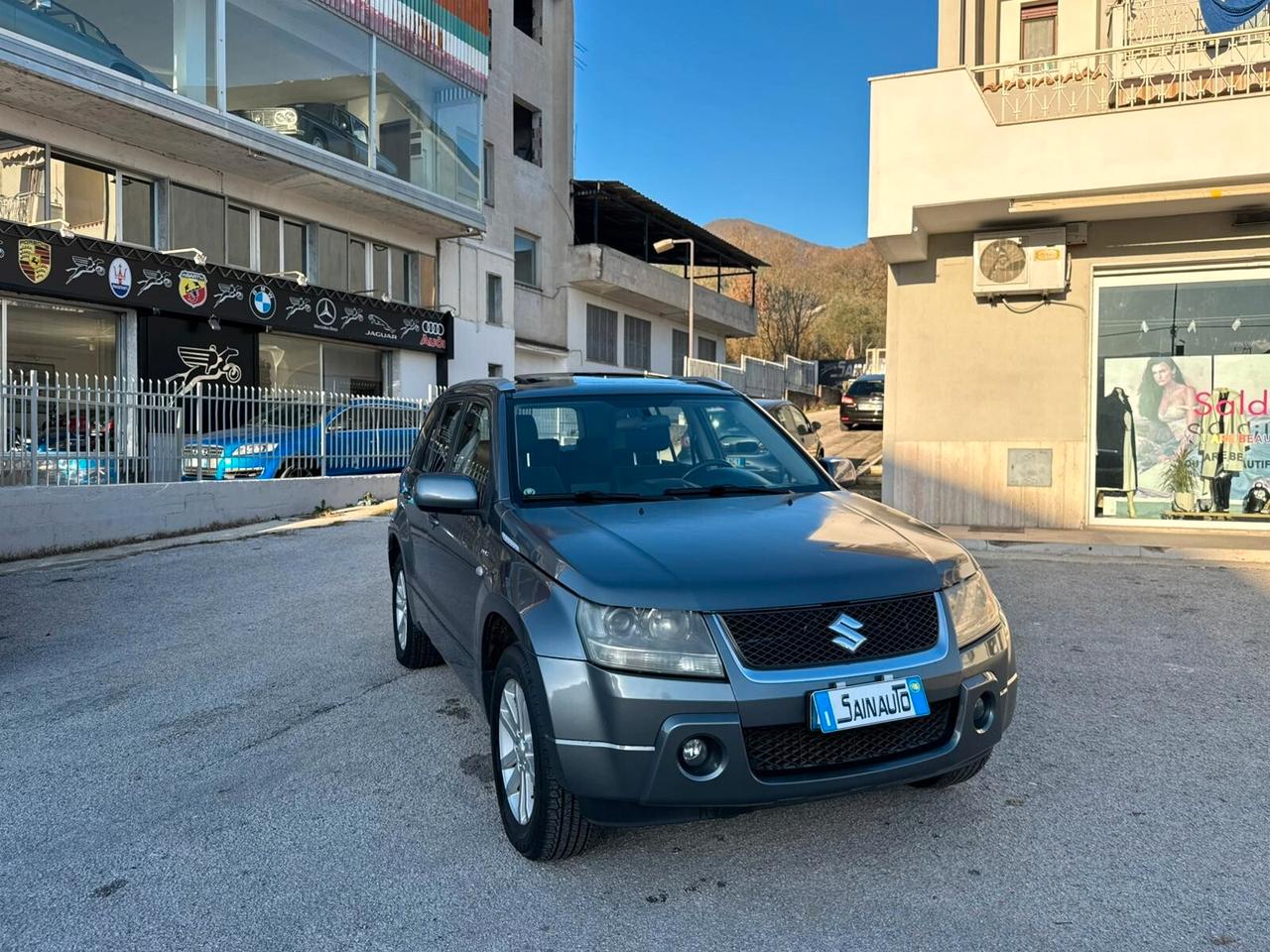 Suzuki Grand Vitara 1.9 DDiS 5 porte Executive Garanzia