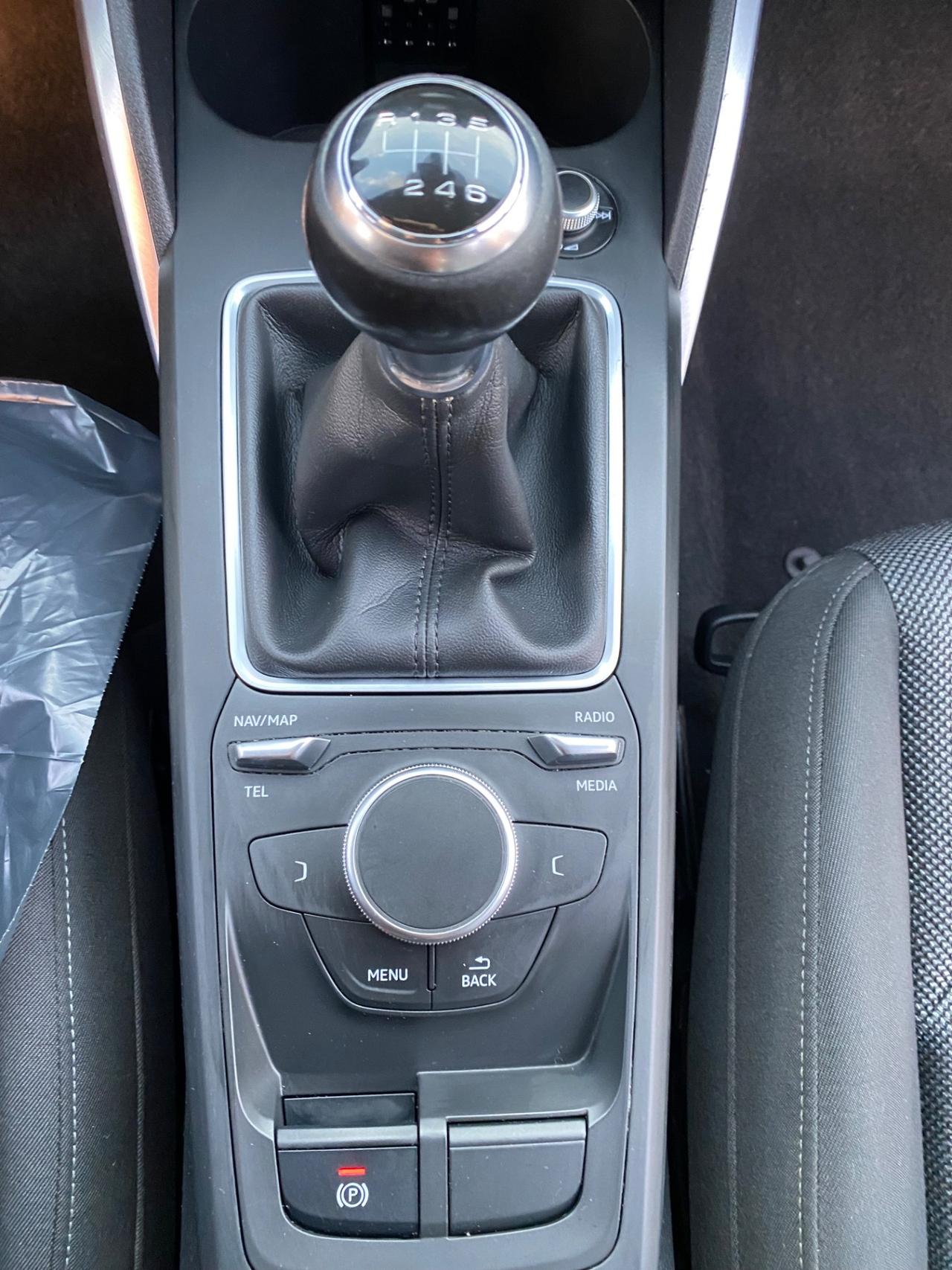 Audi Q2 1.6 TDI Business NEOPATENTATI!!!