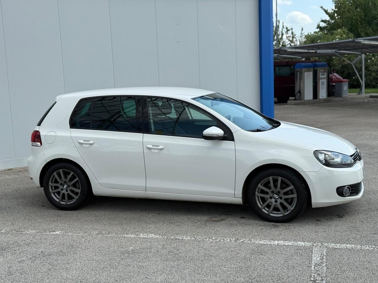 Volkswagen Golf 2.0 TDI 140CV DPF DSG 5p. Highline
