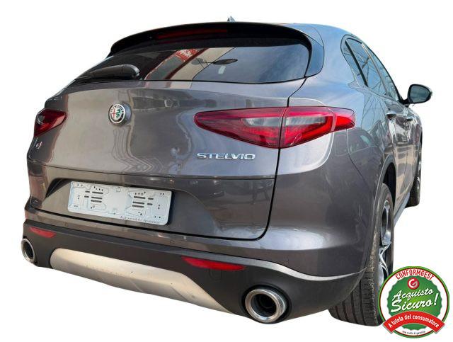 ALFA ROMEO Stelvio 2.0 Turbo 200 CV AT8 Q4