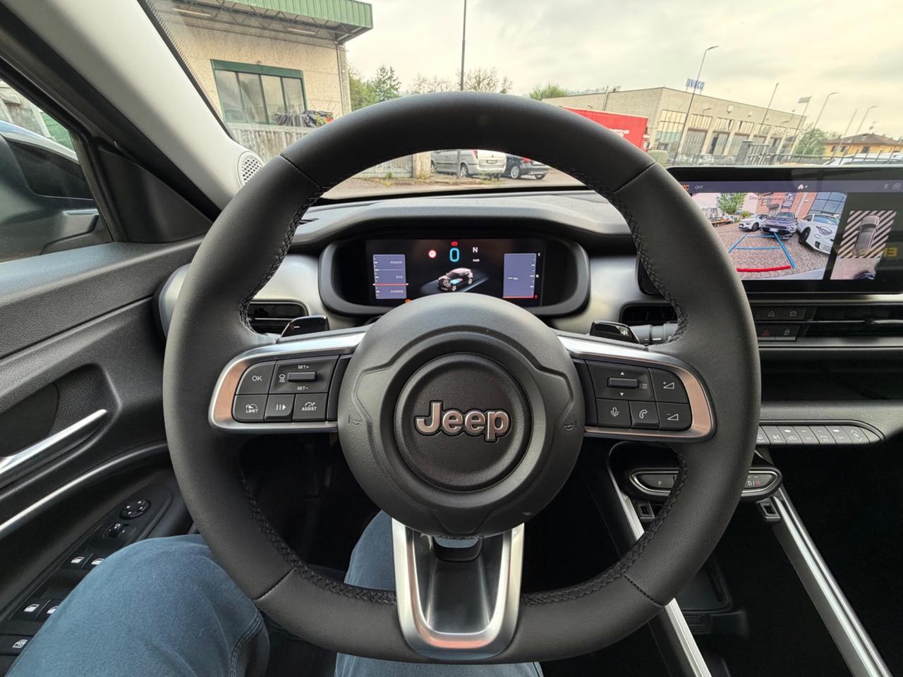 Jeep Avenger 1.2 Turbo 100 CV MHEV Summit