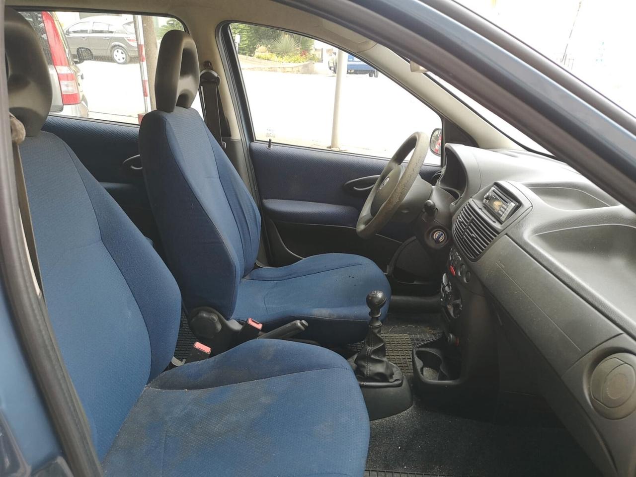 FIAT Punto 1.2 5p. 60 CV Active 90.000 KM CERTIFICATI