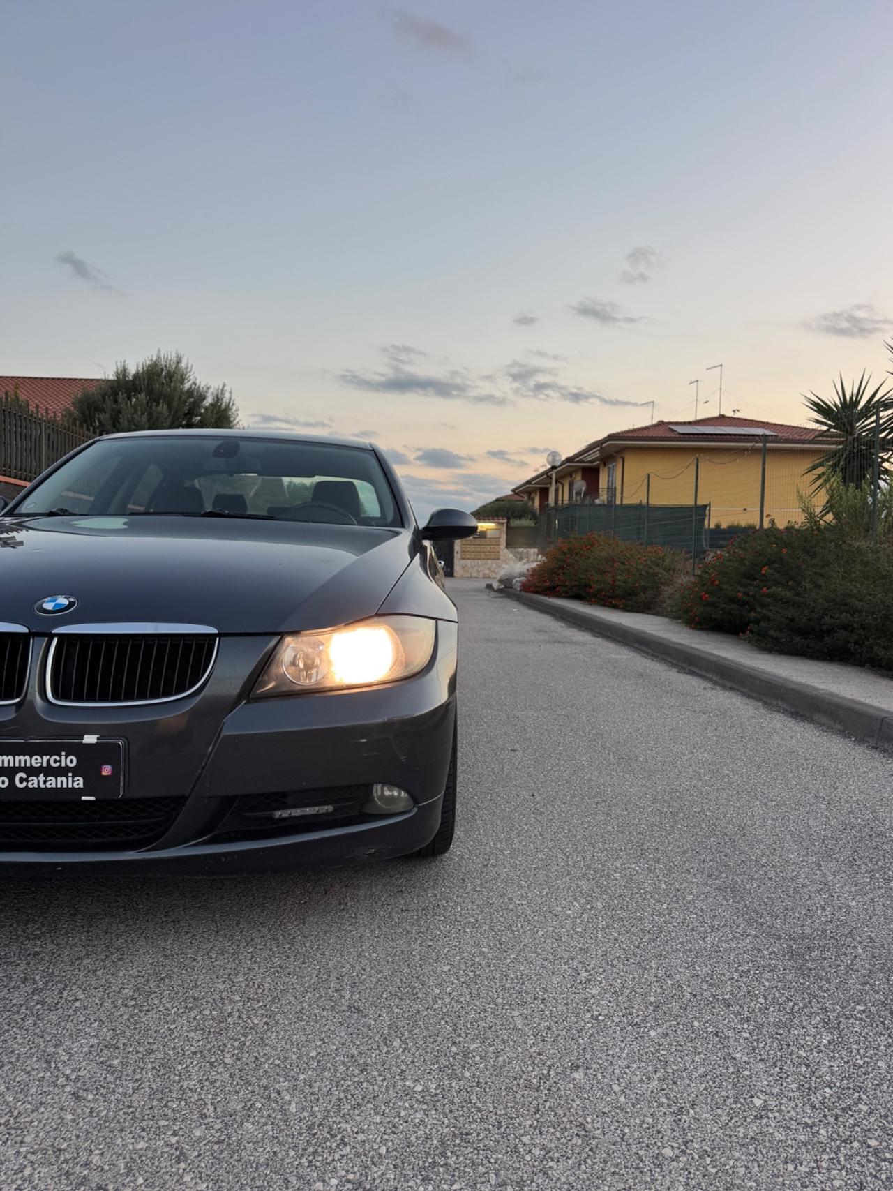 Bmw 320 D CAMBIO AUTOMATICO/INTERNI IN PELLE
